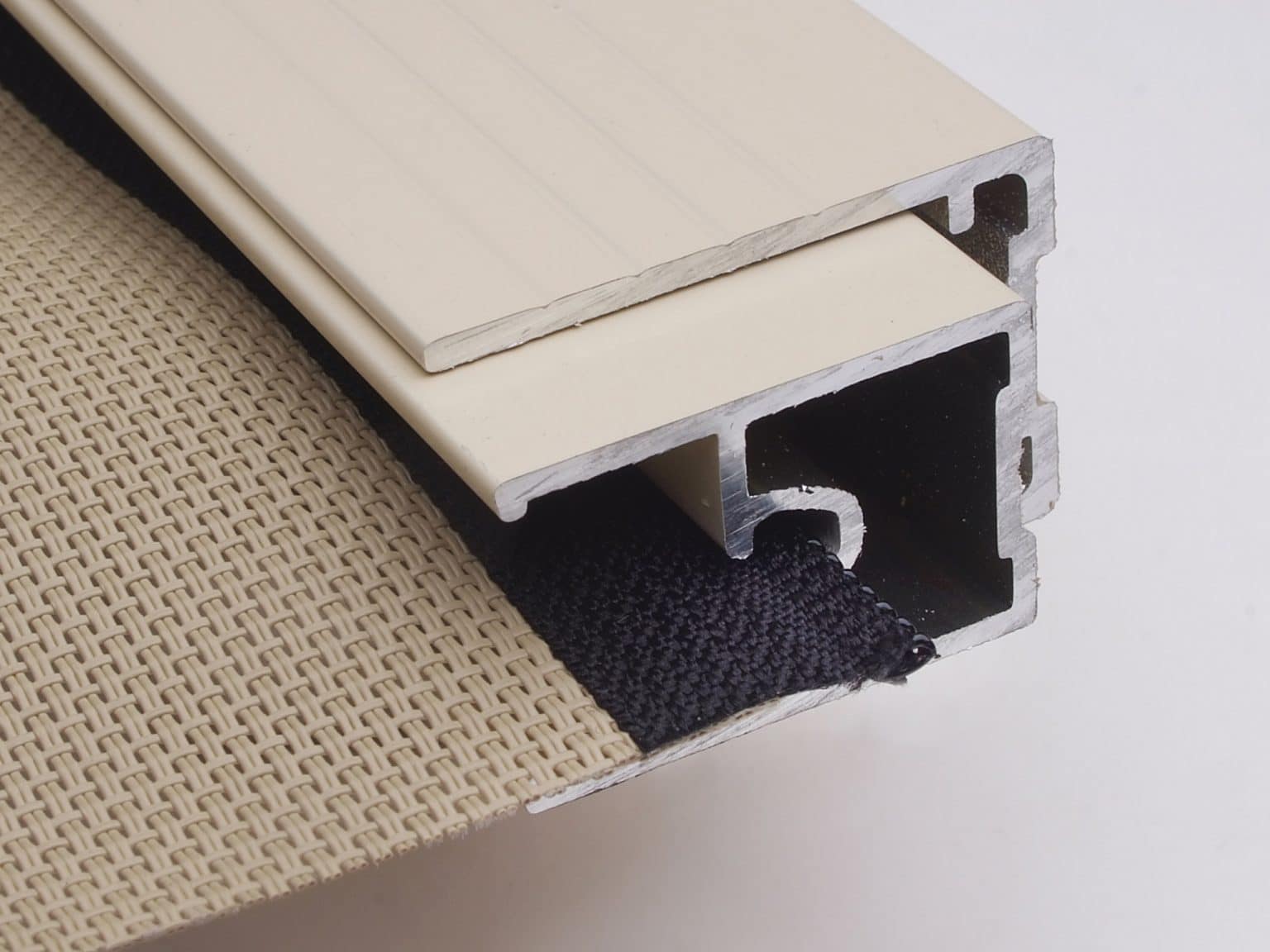 Zipscreen VS Ziptrak All you need to know Ministry Of Blind